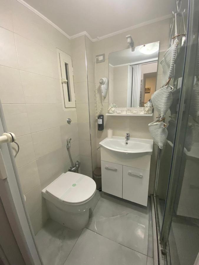 B&B House Napoli Cavour מראה חיצוני תמונה