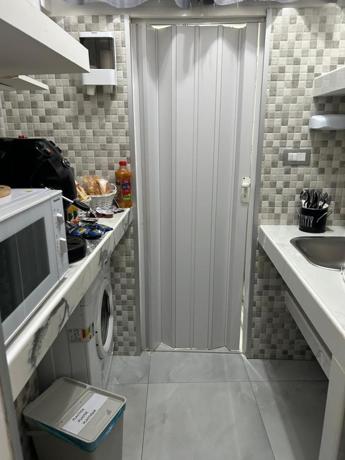 B&B House Napoli Cavour מראה חיצוני תמונה