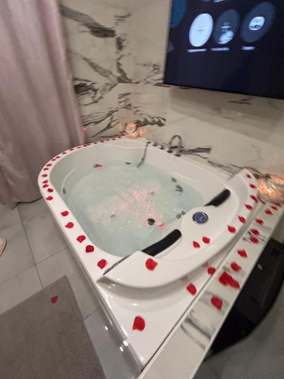 B&B House Napoli Cavour מראה חיצוני תמונה