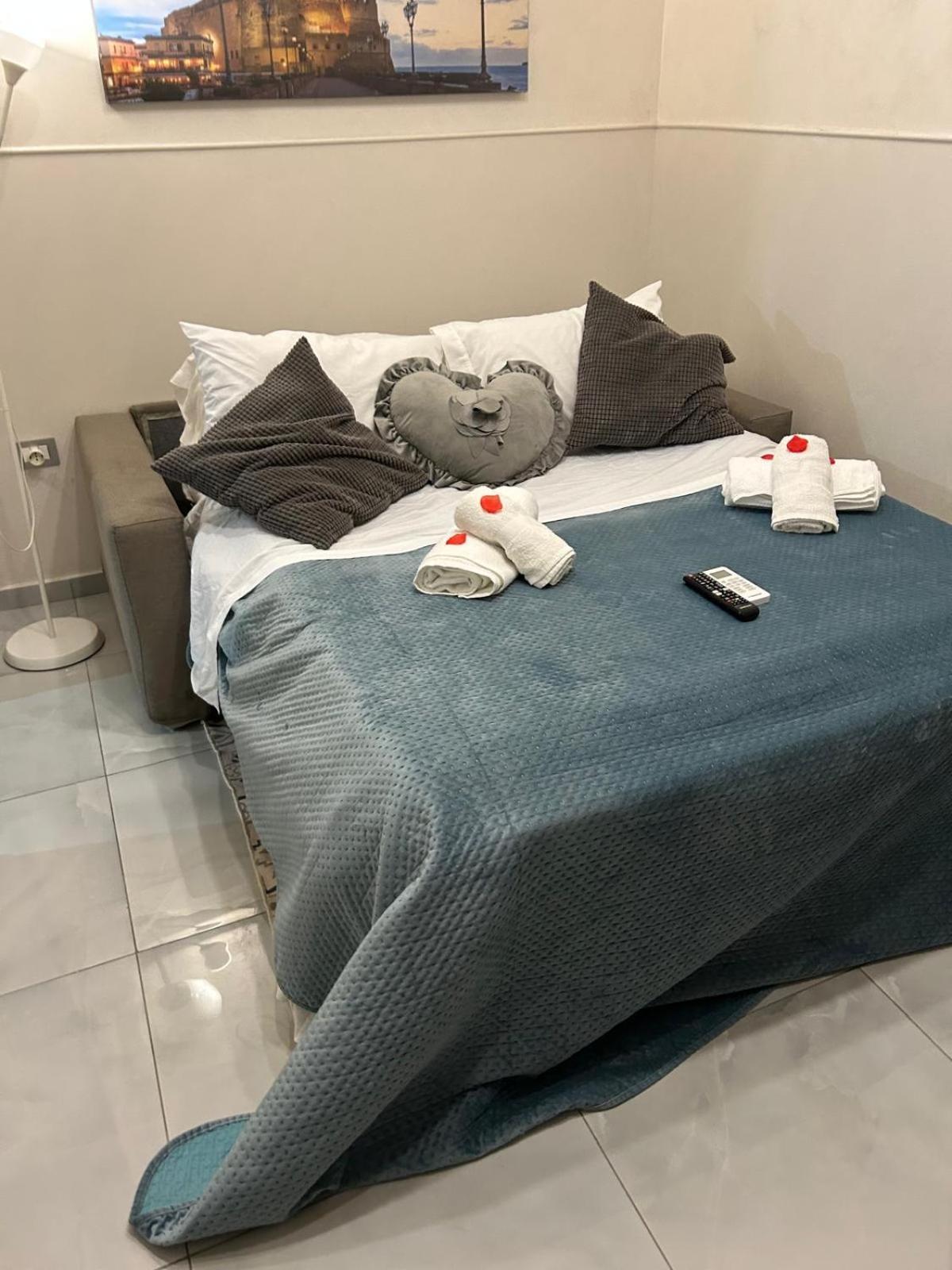 B&B House Napoli Cavour מראה חיצוני תמונה